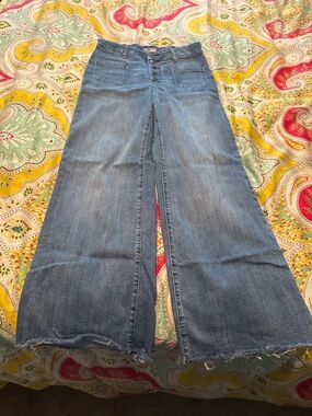 Kut from the Kloth Medium Blue Wide-Leg Jeans with Front Slit